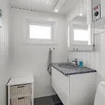 Holiday home Reeta - 450m From The Sea By Interhome