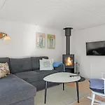 Reeta - 450m From The Sea By Interhome Lokken