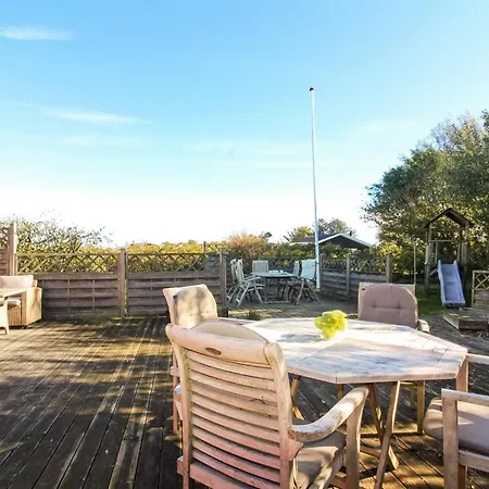 Reeta - 450m From The Sea By Interhome * 루켄