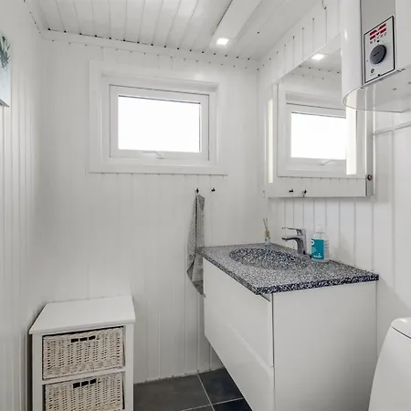 펜션 Reeta - 450m From The Sea By Interhome